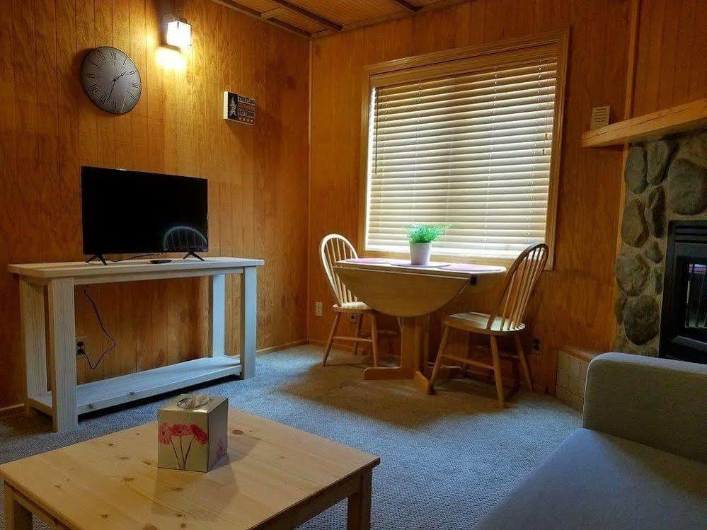 Black Forest Lodge Екстер'єр фото